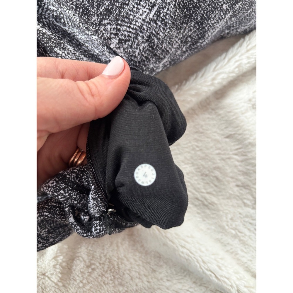 Lululemon Forever‎ Endeavour Long Sleeve Rush Jacquard Black White 4 - Picture 5 of 6